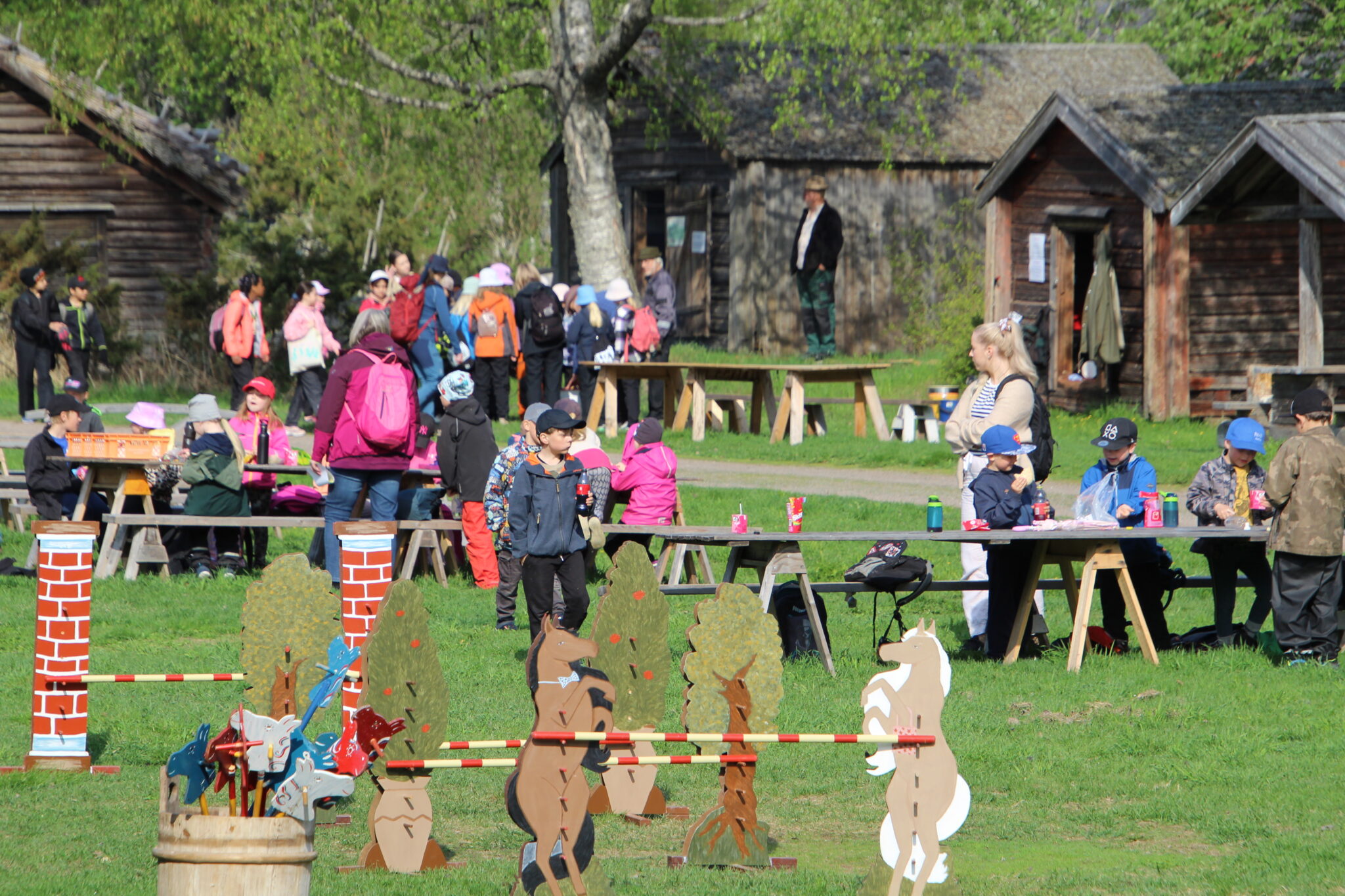 skolhantverk museibyn LNF23 4